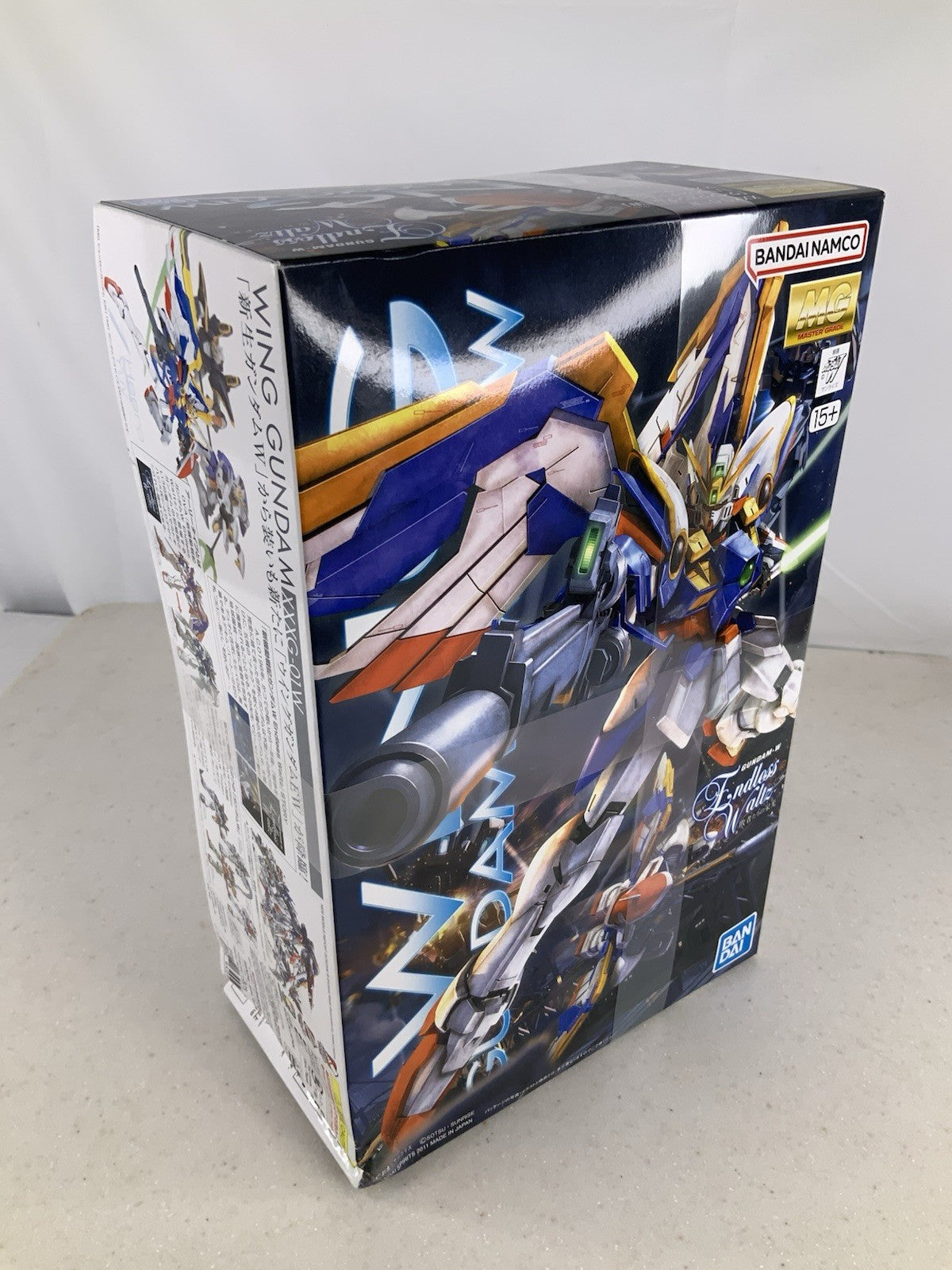 BANDAI MG Wing Gundam EW XXXG 01W 1:100 model kit DISTRESSED BOX6