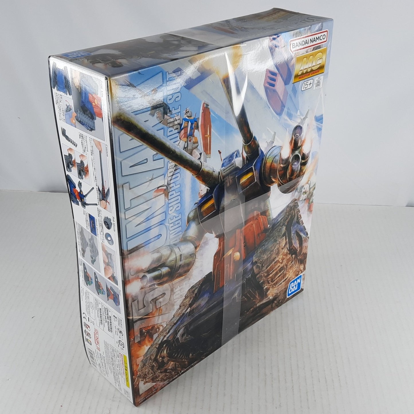 BANDAI MG RX-75 Guntank Gundam 0079 1:100 model kit DISTRESSED BOX