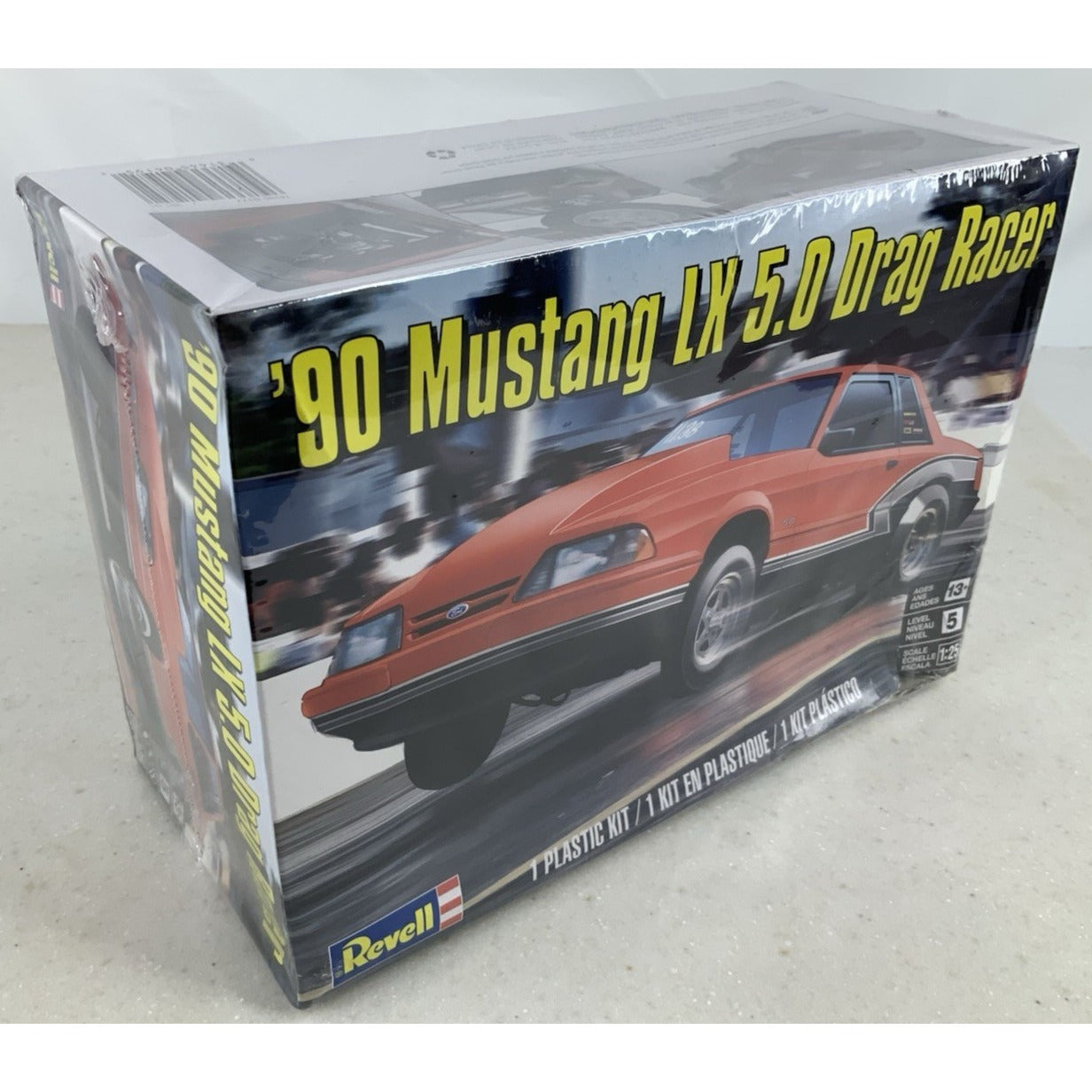 Revell 90 Ford Mustang LX 5.0 Drag Racer 1990 1:25 Model Kit DISTRESSED BOX
