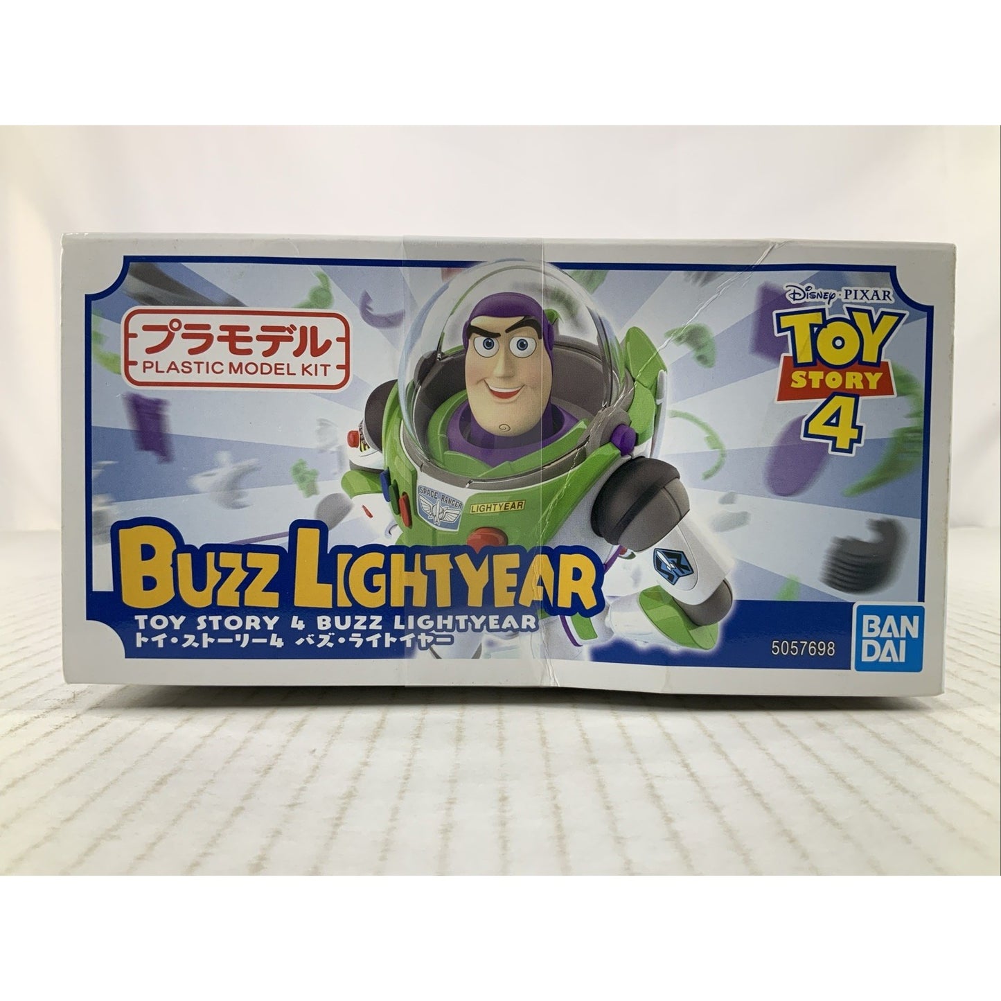 BANDAI Disney Toy Story 4 Buzz Lightyear cinema-rise model kit DISTRESSED BOX