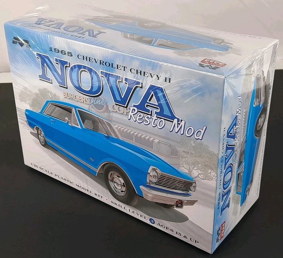 MOEBIUS 1965 Chevy II Nova Resto Mod Coupe 65 chevrolet 1:25 model kit 2323