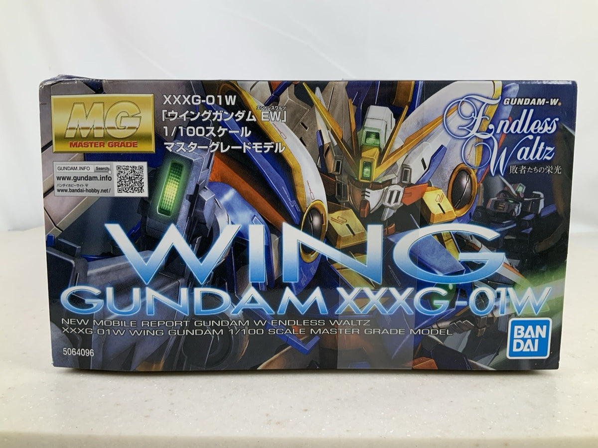 BANDAI MG Wing Gundam EW XXXG 01W 1:100 model kit DISTRESSED BOX5