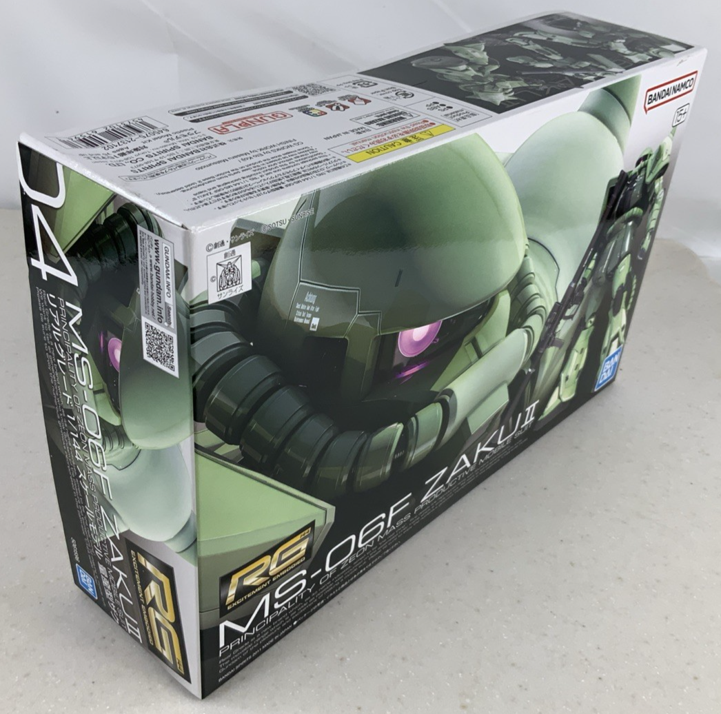 BANDAI RG MS 06F Zaku II 04 1:144 model kit DISTRESSED BOX6