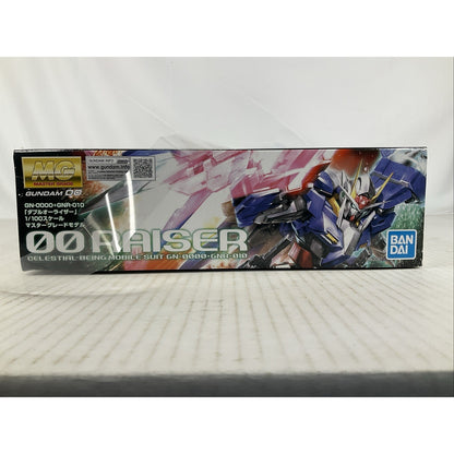 BANDAI MG 00 Raiser Gundam GN0000+GNR010 1:100 model kit DISTRESSED BOX