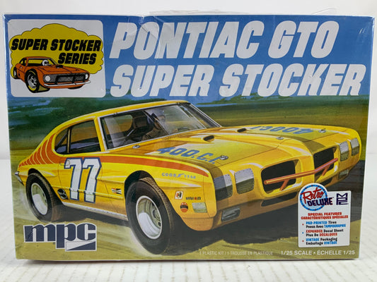 MPC '70 Pontiac GTO Super Stocker 1:25 model kit DISTRESSED BOX