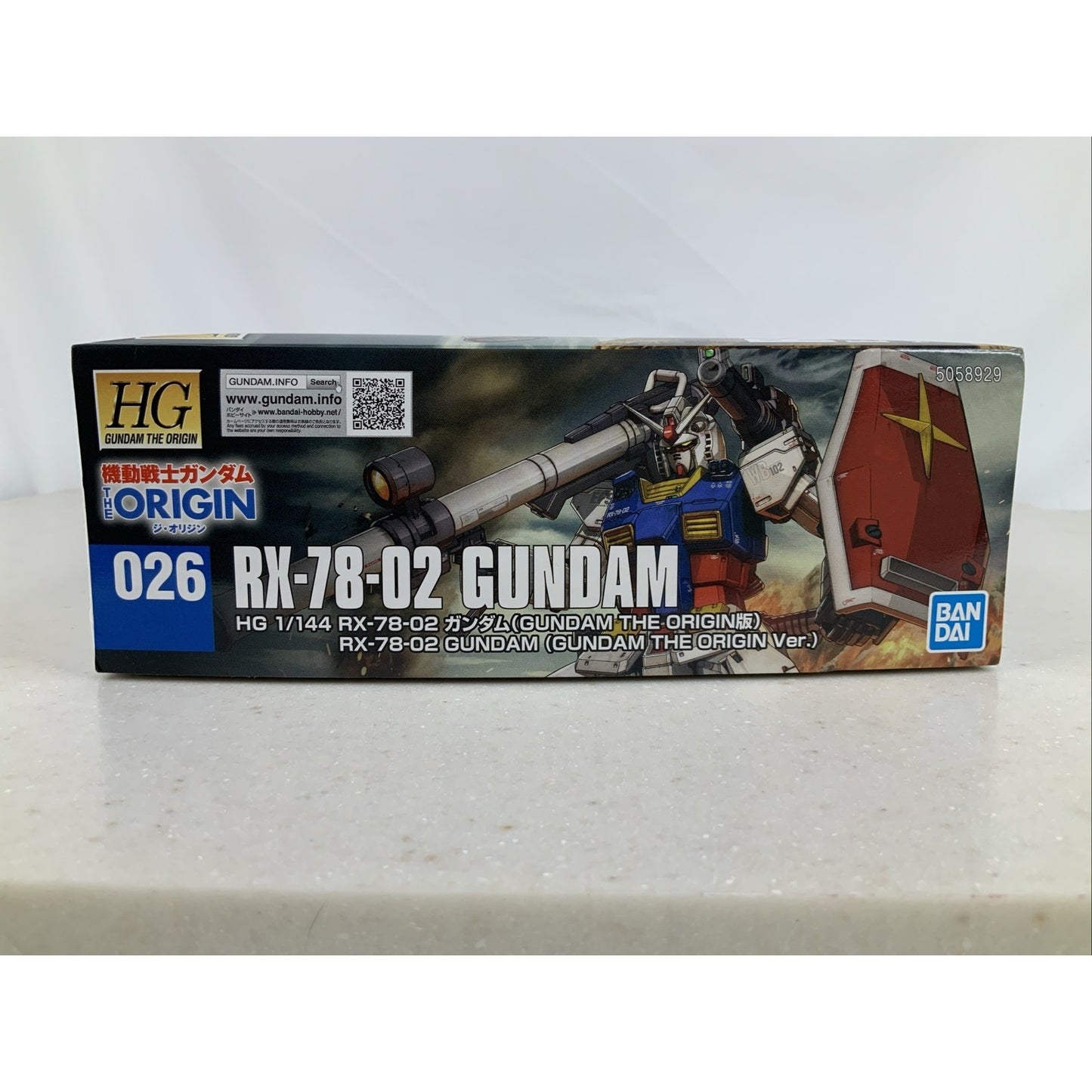BANDAI HG RX-78-02 Gundam The Origin 1:144 model kit DISTRESSED BOX