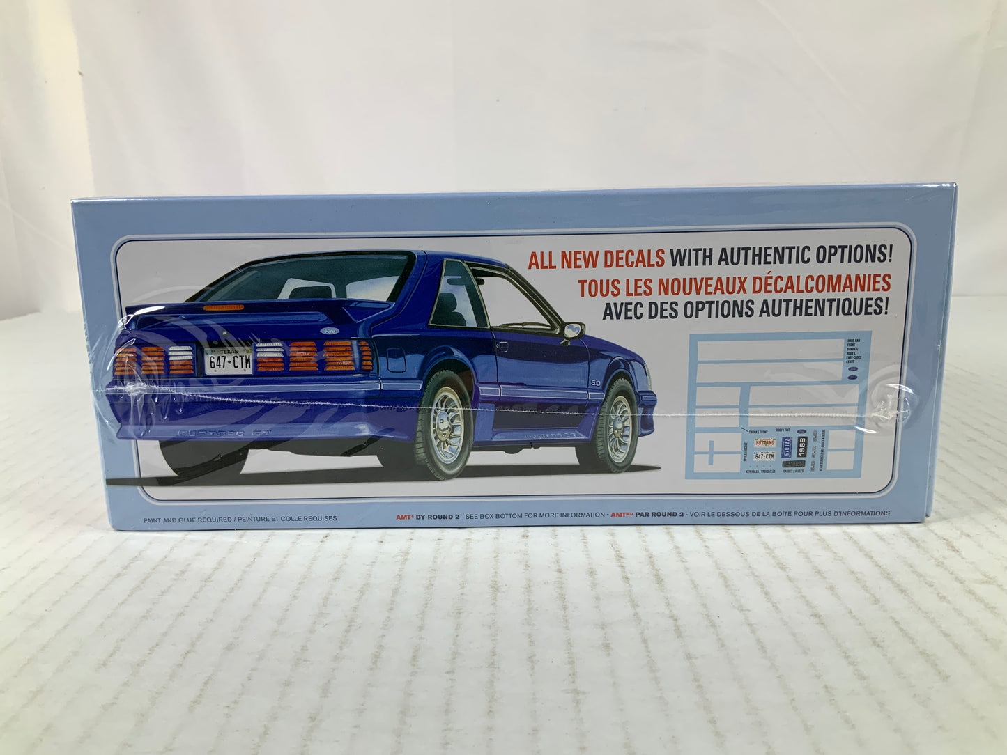 AMT '88 Ford Mustang 1:25 model kit DISTRESSED BOX