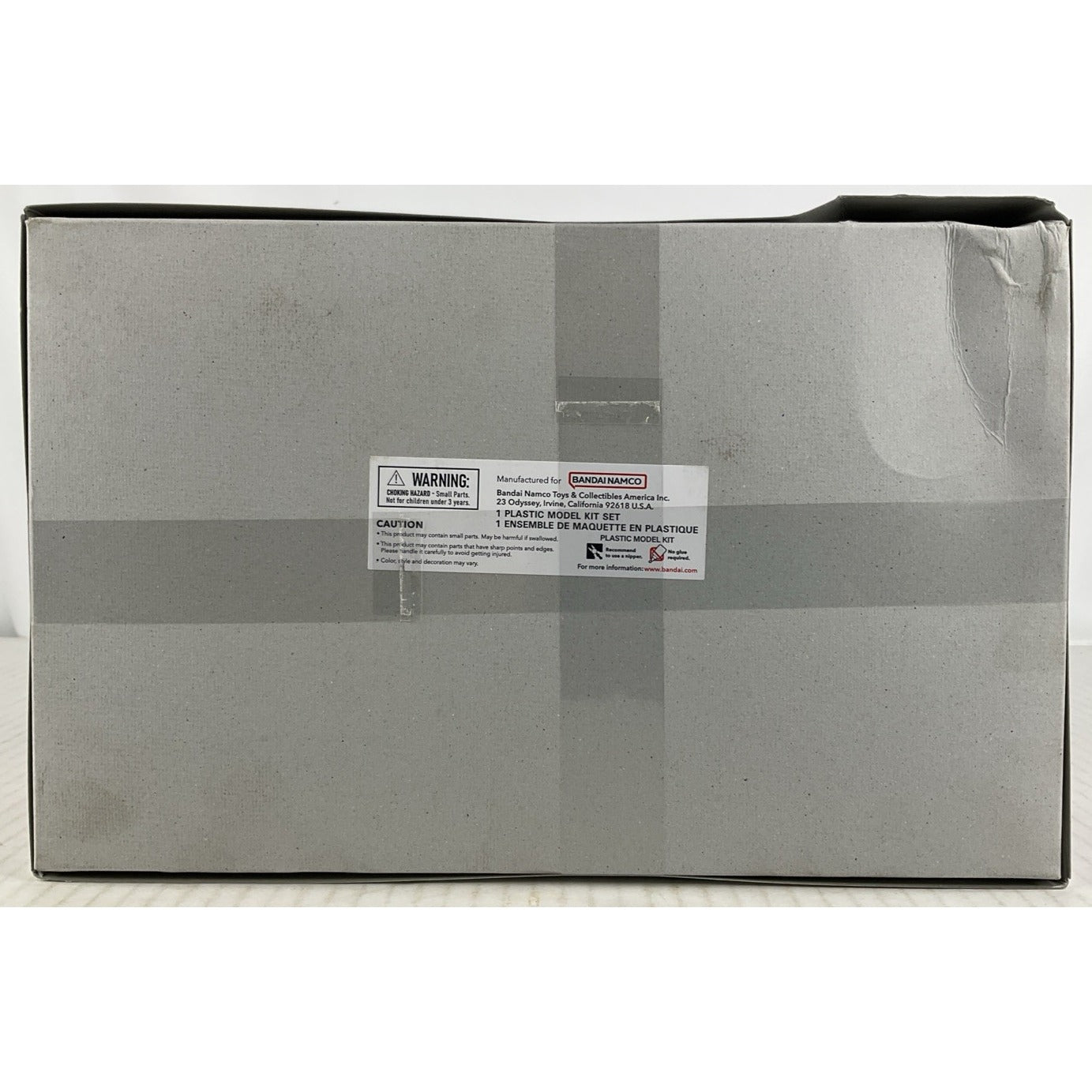 BANDAI HG Gundam Thunderbolt MS-06R Zaku II Ver 1:144 model kit DISTRESSED BOX
