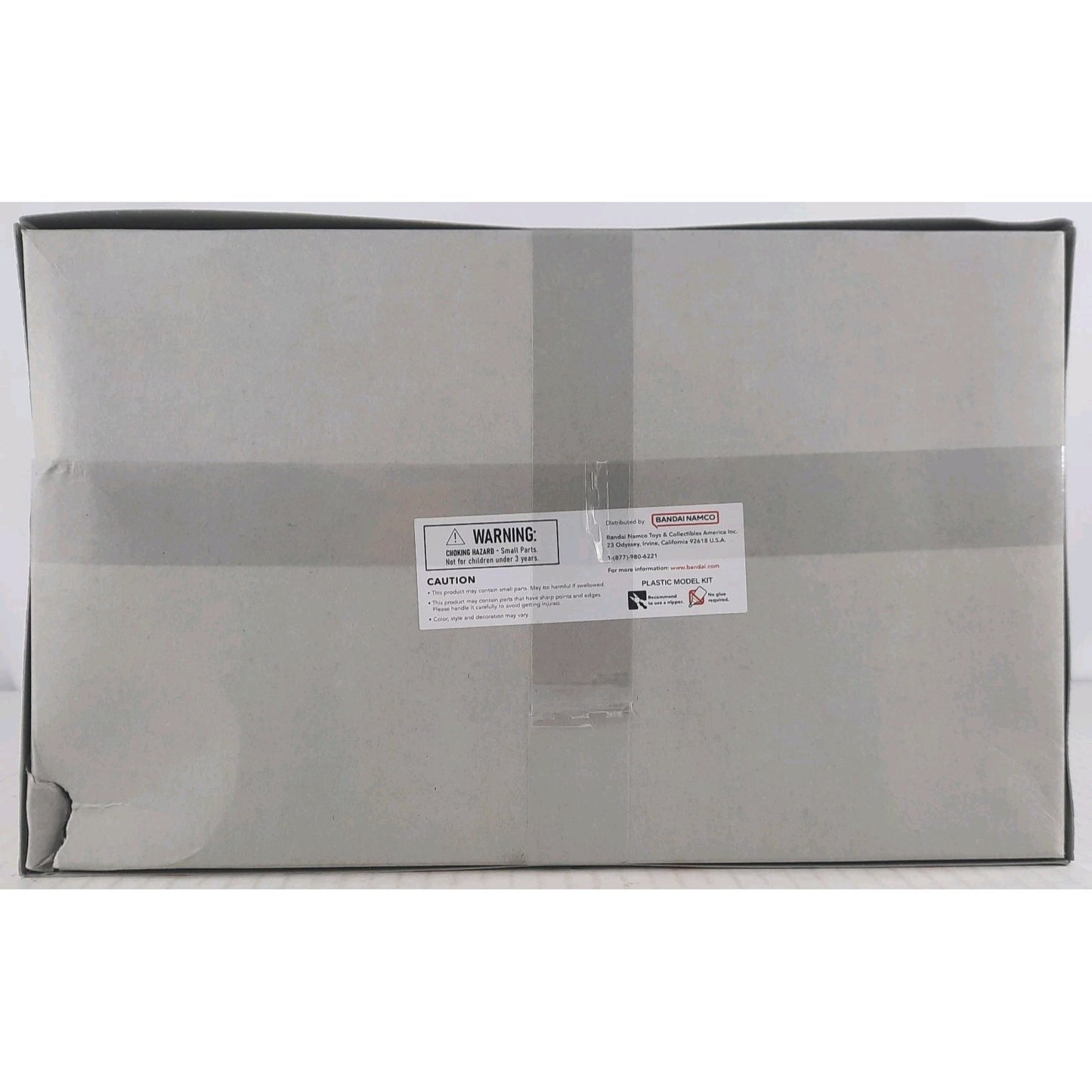 Bandai One Piece Queen Mama Grand Ship Chanter Big Mom model kit DISTRESSED BOX