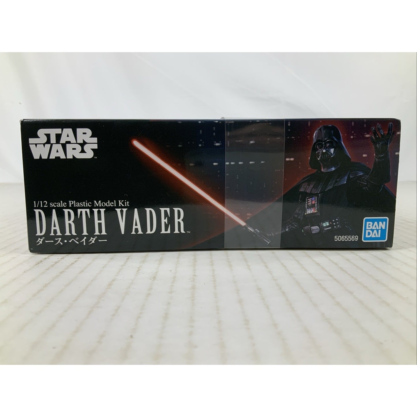 BANDAI Star Wars Darth Vader figure 1:12 scale model kit DISTRESSED BOX