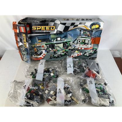 LEGO Speed Champions 75883 Mercedes AMG Petronas F1 Team  Incomplete