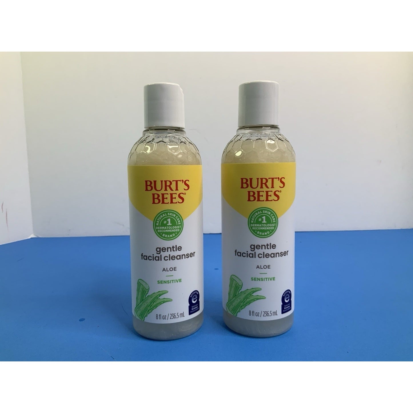 Burt'S Bees Gentle Facial Cleanser For Sensitive Skin w/Aloe Vera  8oz -Lot of 2