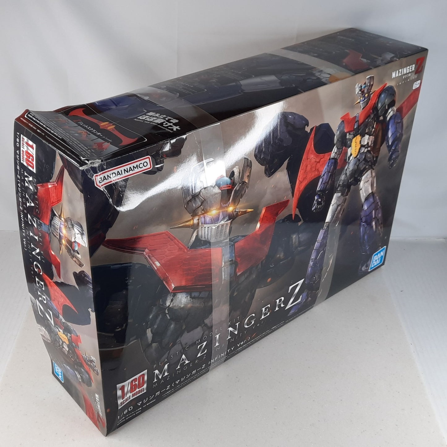 BANDAI Mazinger Z Infinity Ver. 1:60 model kit DISTRESSED BOX