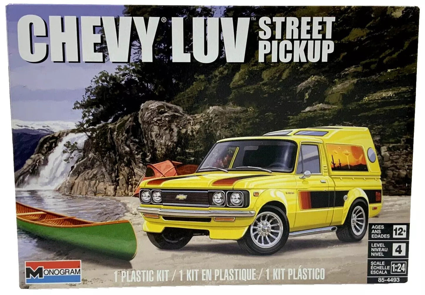 MONOGRAM Chevy Luv Street Pickup 1:24 model kit DISTRESSED BOX