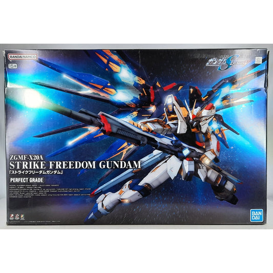 BANDAI PG Strike Freedom Gundam Seed Destiny ZGMF-X20A model kit DISTRESSED BOX