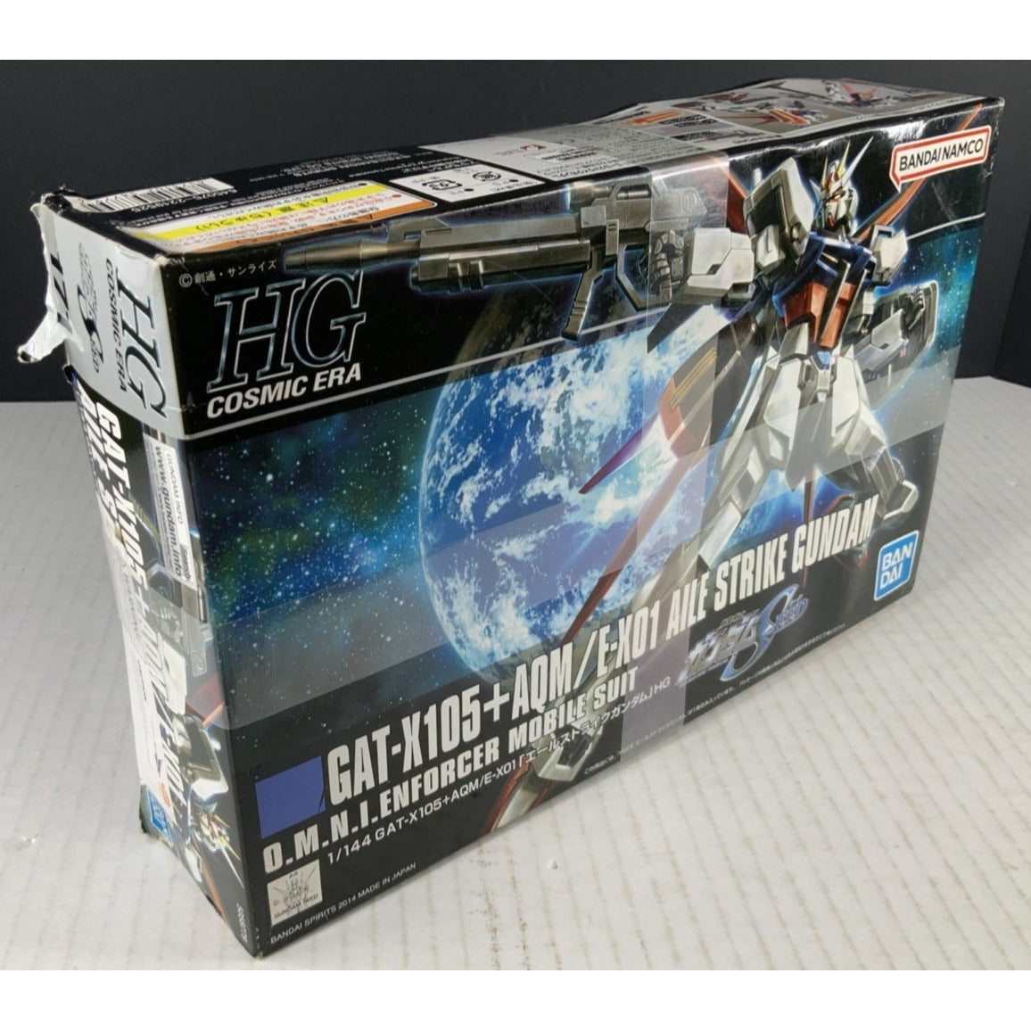 BANDAI HG Aile Strike Gundam GAT-X105+AQM/E-X01 1:144 model kit DISTRESSED BOX
