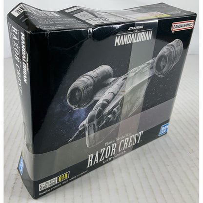 BANDAI Star Wars Razor Crest The Mandalorian 018 model kit DISTRESSED BOX