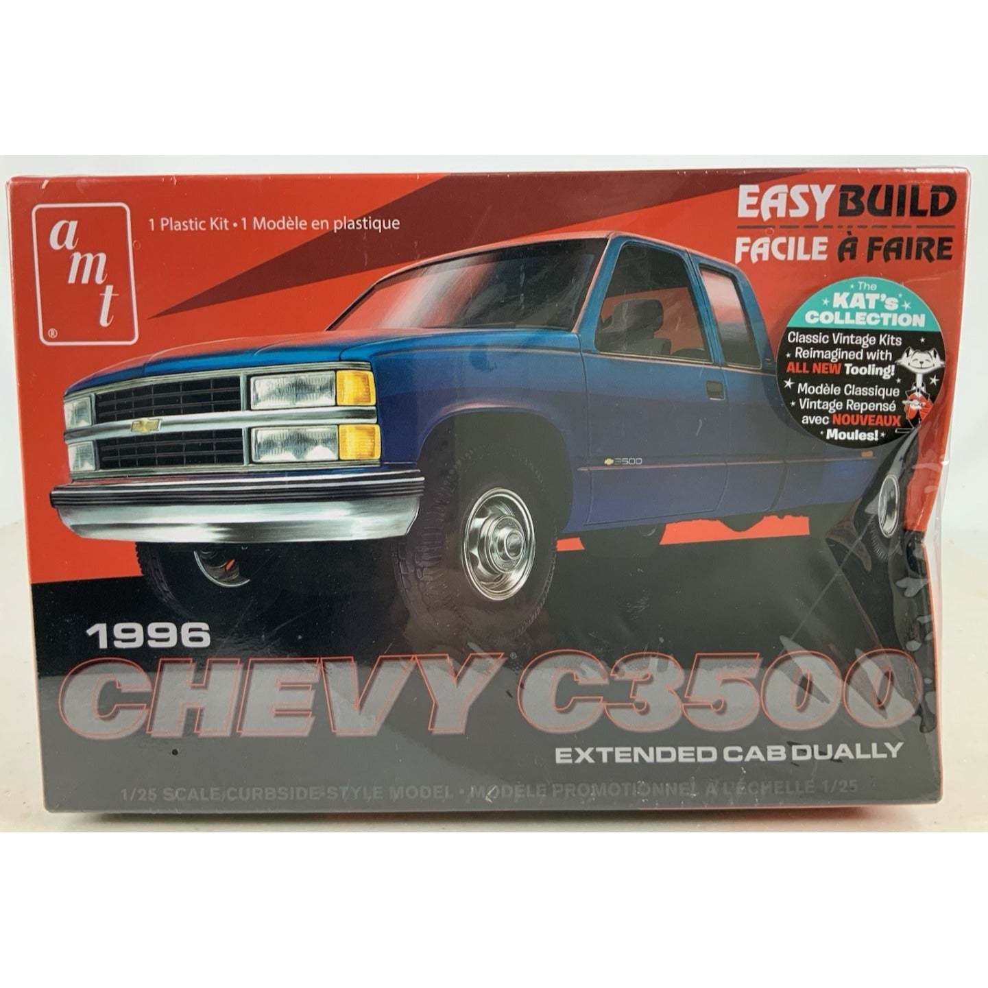 AMT 1996 Chevrolet C3500 Dually extended cab truck 1:25 model kit DISTRESSED BOX