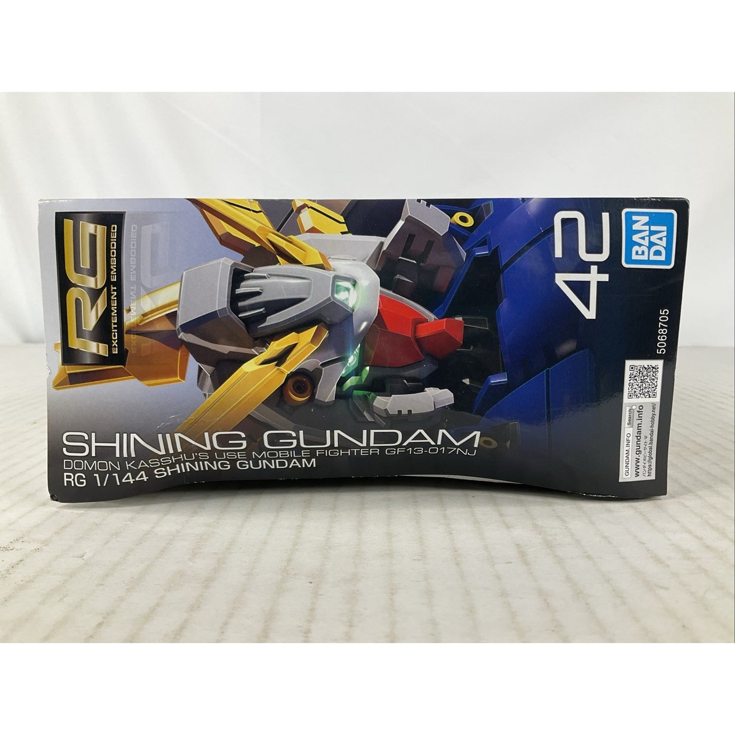 BANDAI RG Shining Gundam Domon Kasshu GF13-017NJ 1:144 model kit DISTRESSED BOX