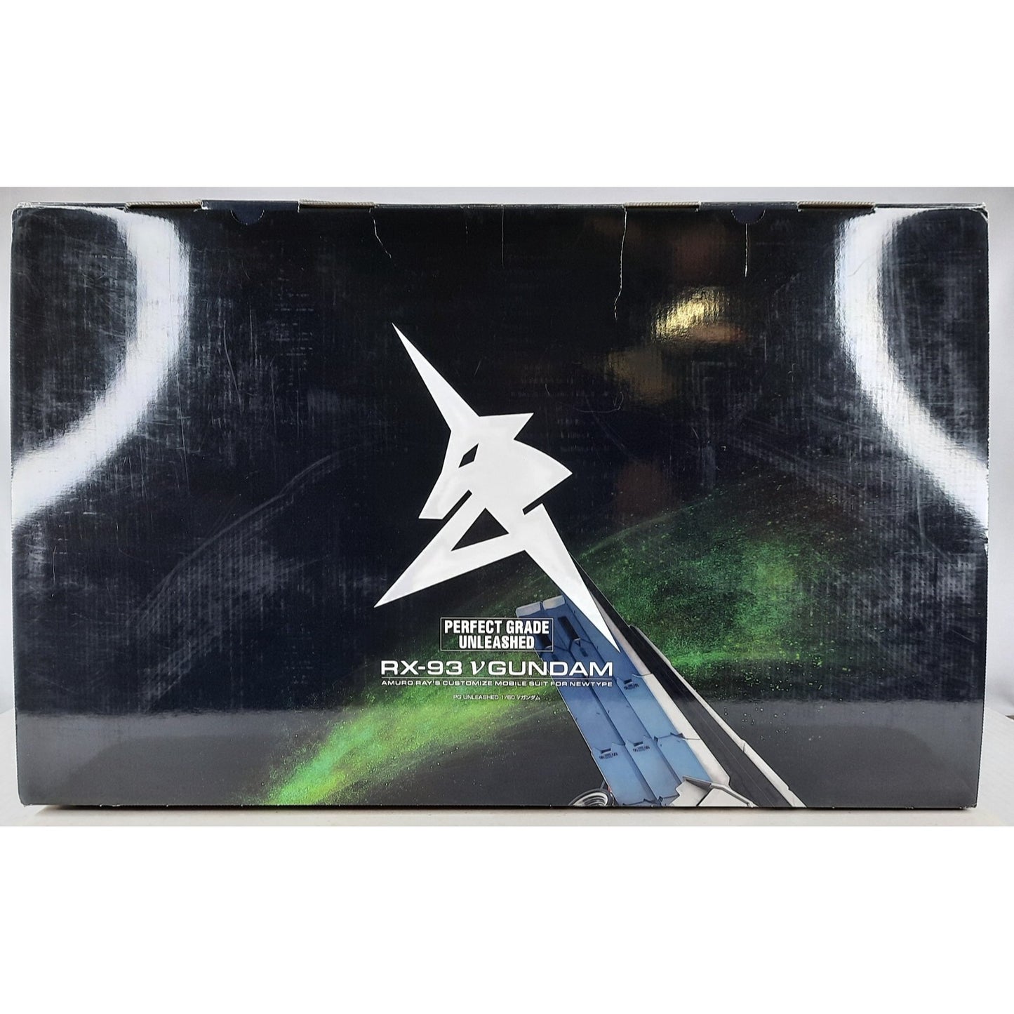 BANDAI PG RX-93 Nu v Gundam Unleashed 1:60 model kit DISTRESSED BOX