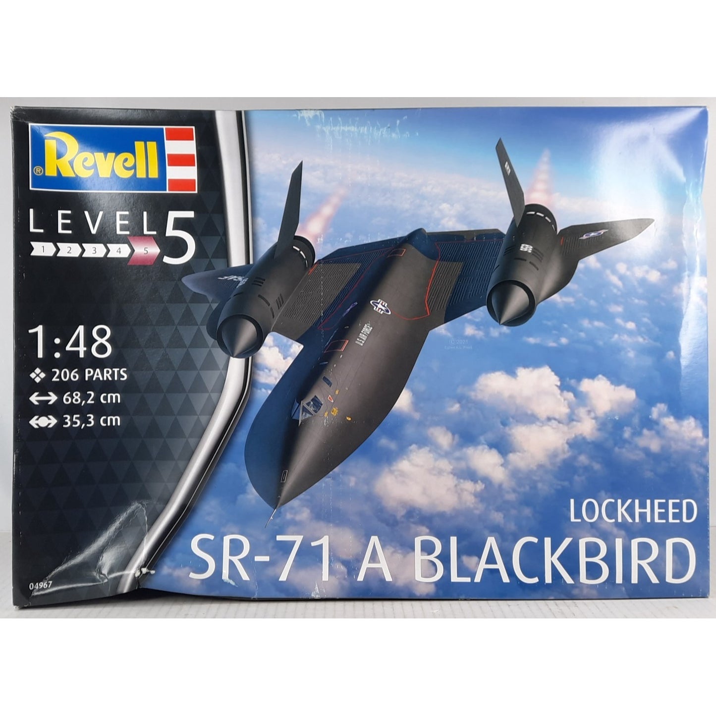 REVELL SR-71 A Blackbird Lockheed stealth jet 1:48 model kit DISTRESSED BOX