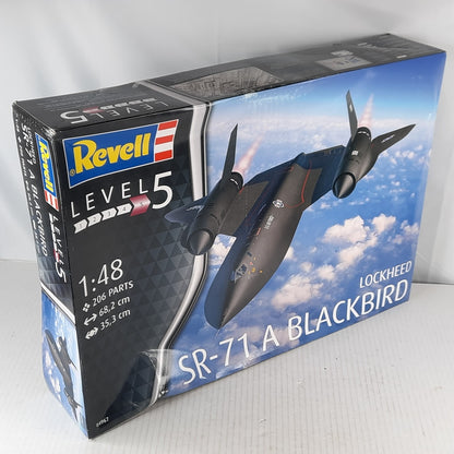 REVELL SR-71 A Blackbird Lockheed stealth jet 1:48 model kit DISTRESSED BOX