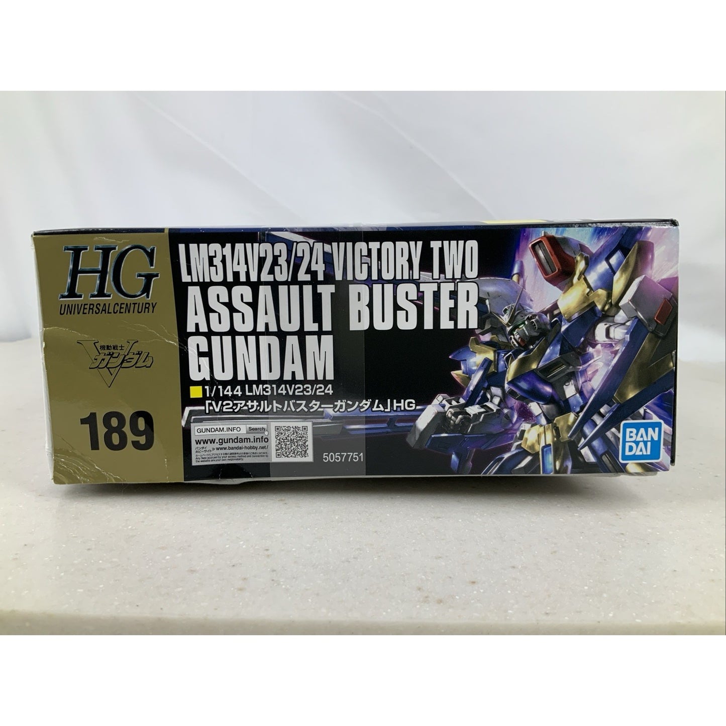 BANDAI HG 24 Victory Two Assault Buster Gundam HGUC 189 model kit DISTRESSED BOX