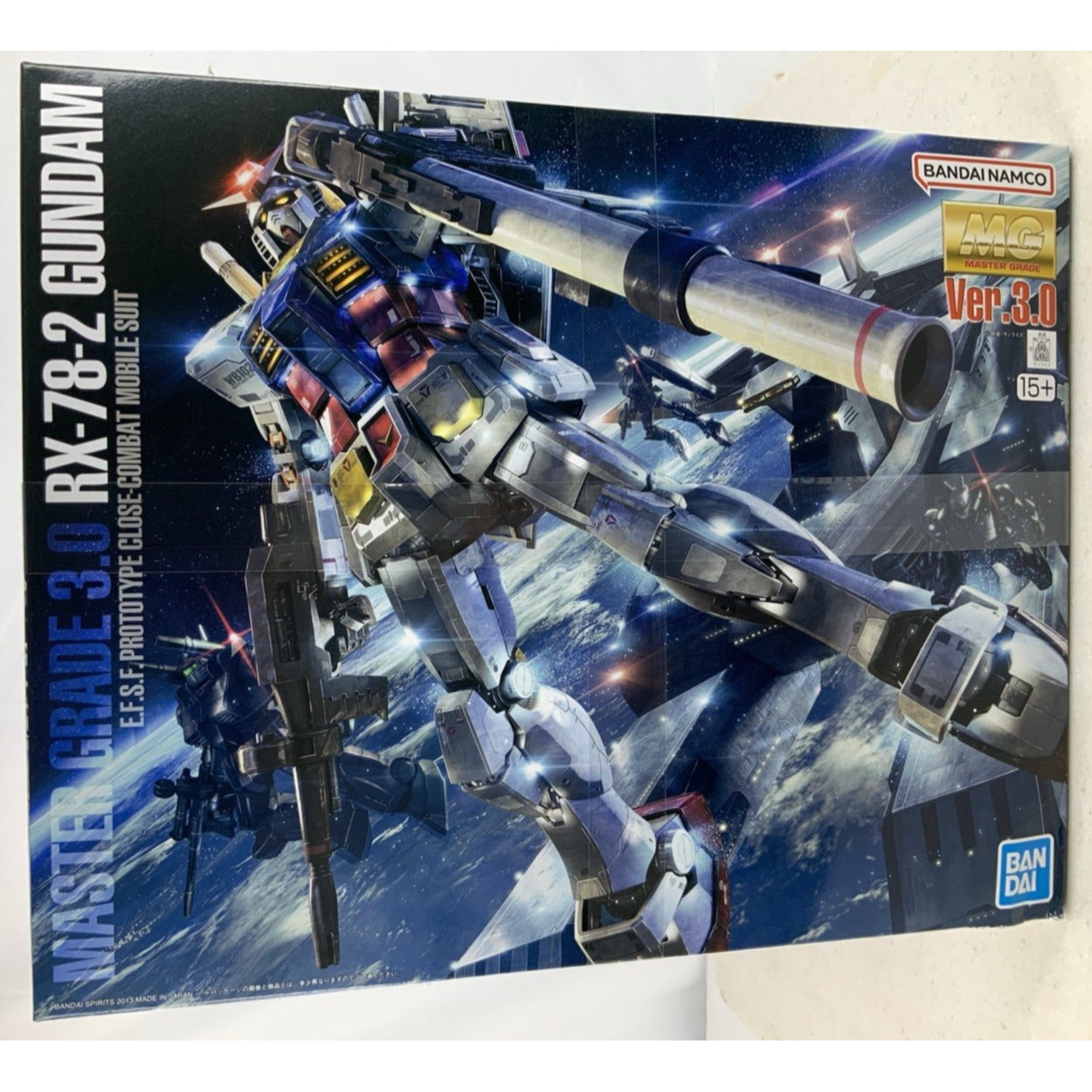 BANDAI MG RX-78-2 Gundam Ver. 3.0 1:100 model kit DISTRESSED BOX