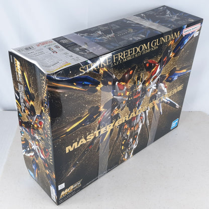 BANDAI MG EX Strike Freedom Gundam master grade extreme model kit DISTRESSED BOX