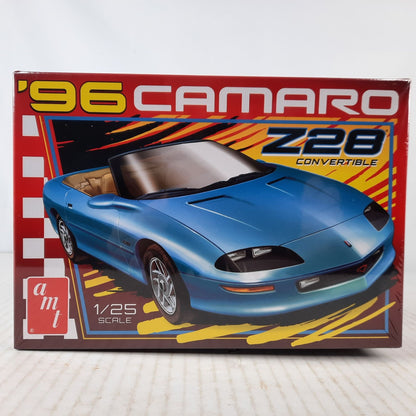 AMT 96 Chevy Camaro Z28 Convertible 1996 Z/28 1:25 model kit DISTRESSED BOX