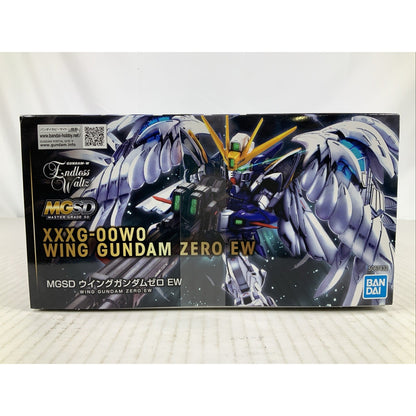 BANDAI MG Wing Gundam Zero EW XXXG-00W0 MGSD model kit DISTRESSED BOX