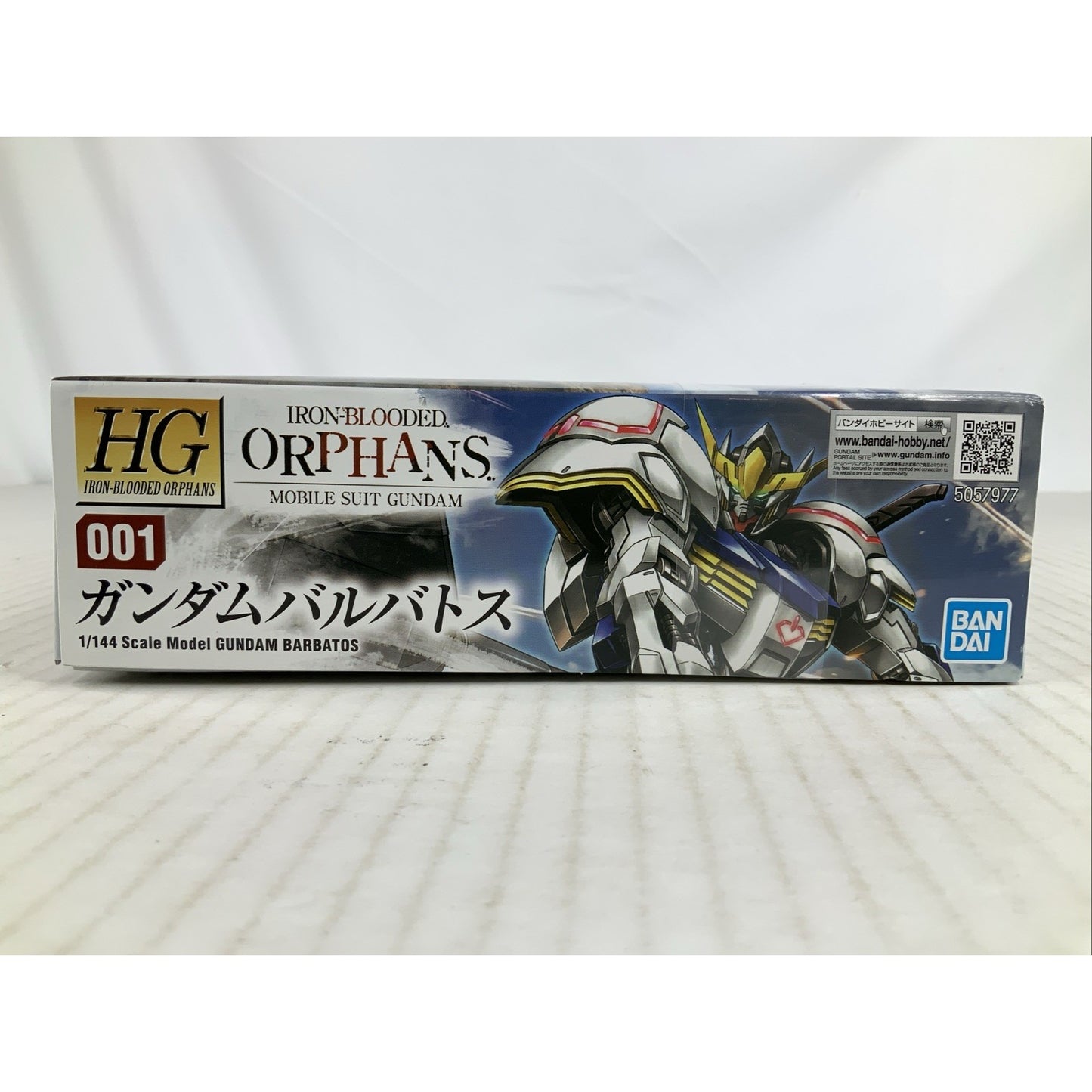 BANDAI HG Gundam Barbatos IBO mobile suit 01 1:144 model kit DISTRESSED BOX