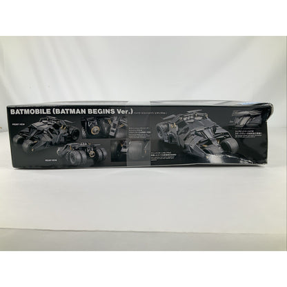 BANDAI Batmobile Tumbler Batman Begins Ver 1:35 model kit DISTRESSED BOX