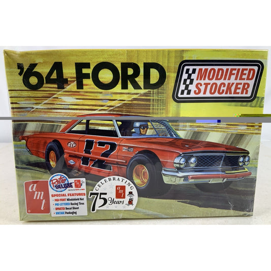 AMT 64 Ford Galaxie Modified Stocker 1964 1:25 model kit DISTRESSED BOX