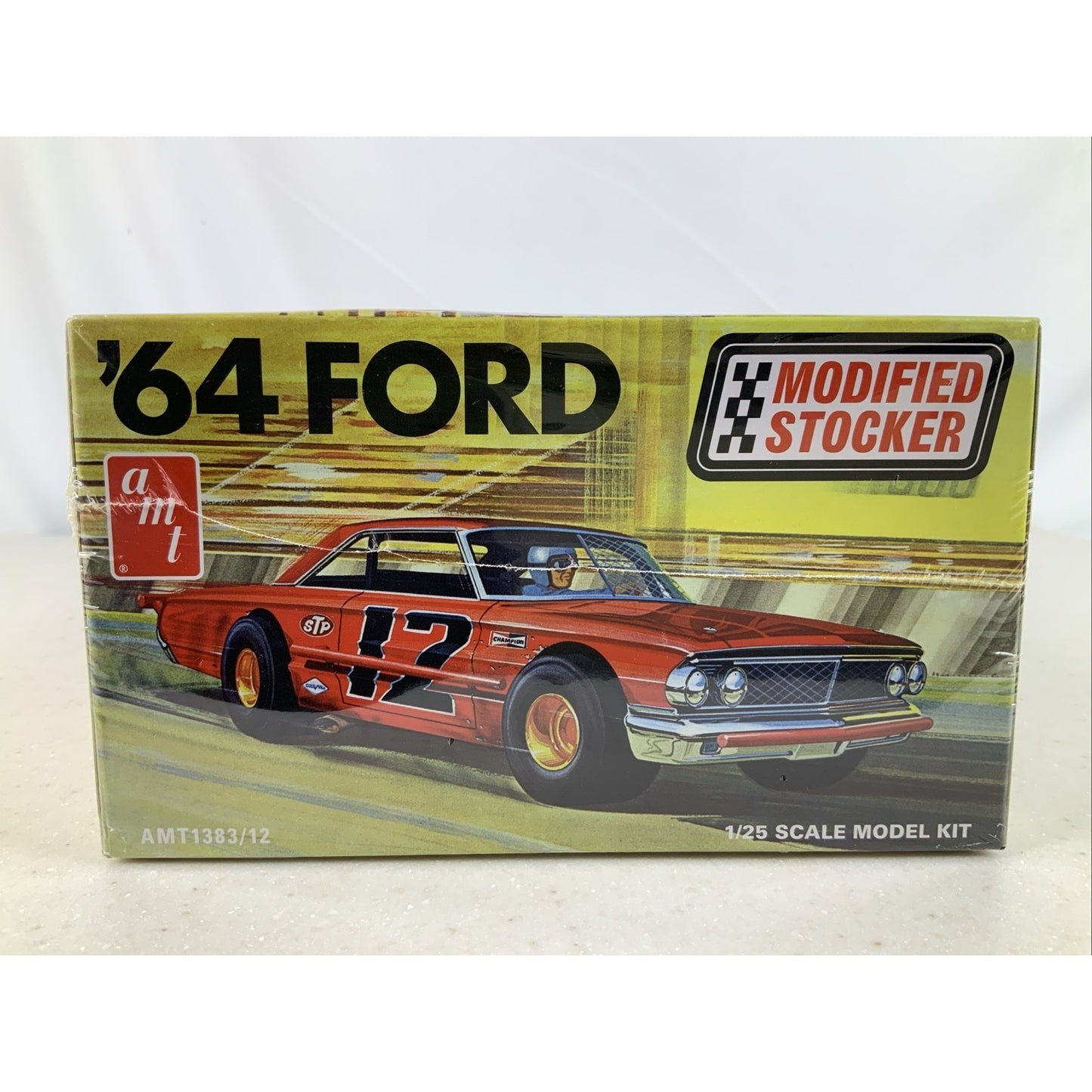 AMT 64 Ford Galaxie Modified Stocker 1964 1:25 model kit DISTRESSED BOX