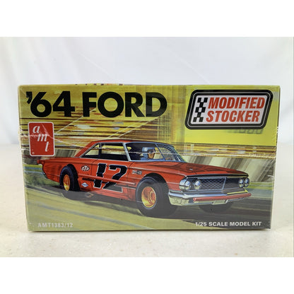 AMT 64 Ford Galaxie Modified Stocker 1964 1:25 model kit DISTRESSED BOX