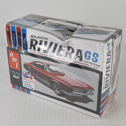 AMT '66 Buick Riviera GS 1:25 model kit DISTRESSED BOX