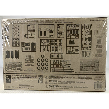 AMT Diamond Reo Truck Tractor 1:25 model kit