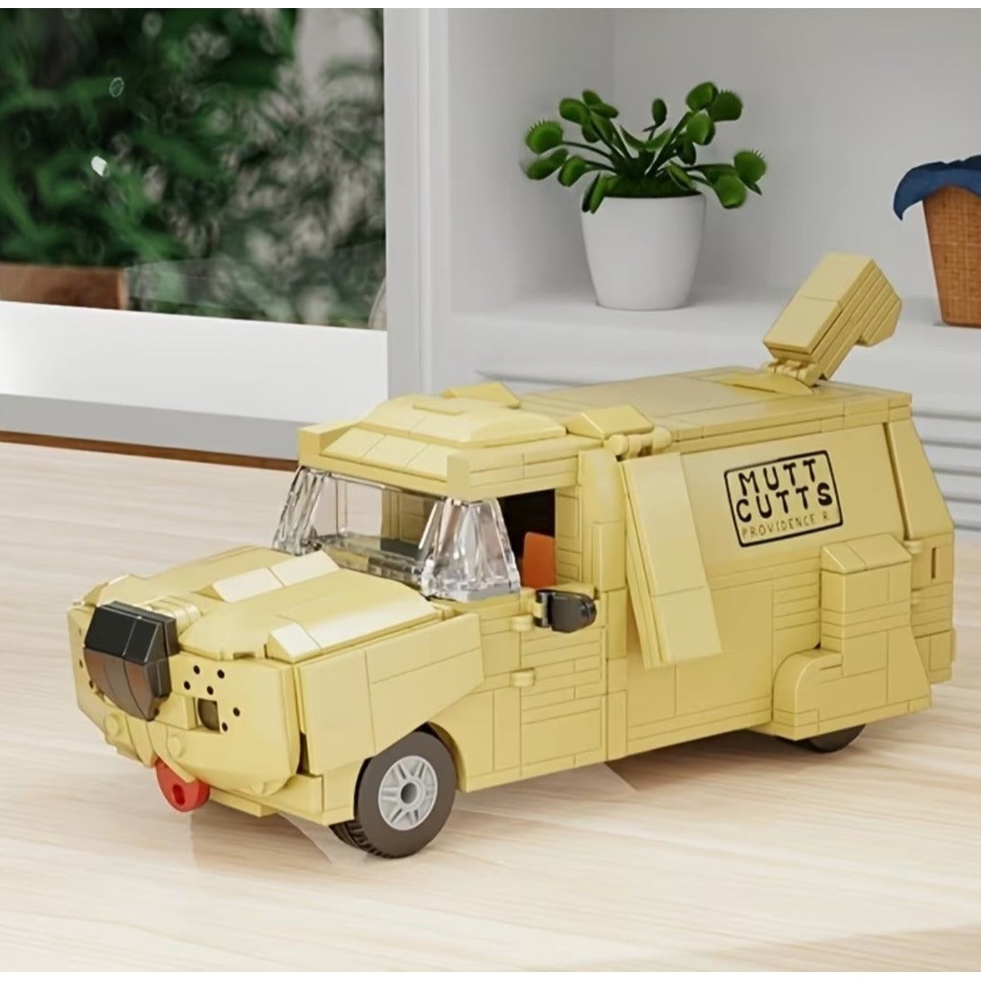 MOC Dumb & Dumber Movie Mutts Cuts Mobile Car Truck Building Block Set 499pcs