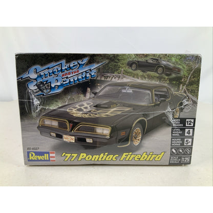 REVELL Smokey & the Bandit 77 Pontiac Firebird 1977 model kit DISTRESSED BOX