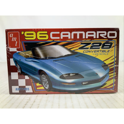 AMT 96 Chevy Camaro Z28 Convertible 1996 Z/28 1:25 model kit DISTRESSED BOX