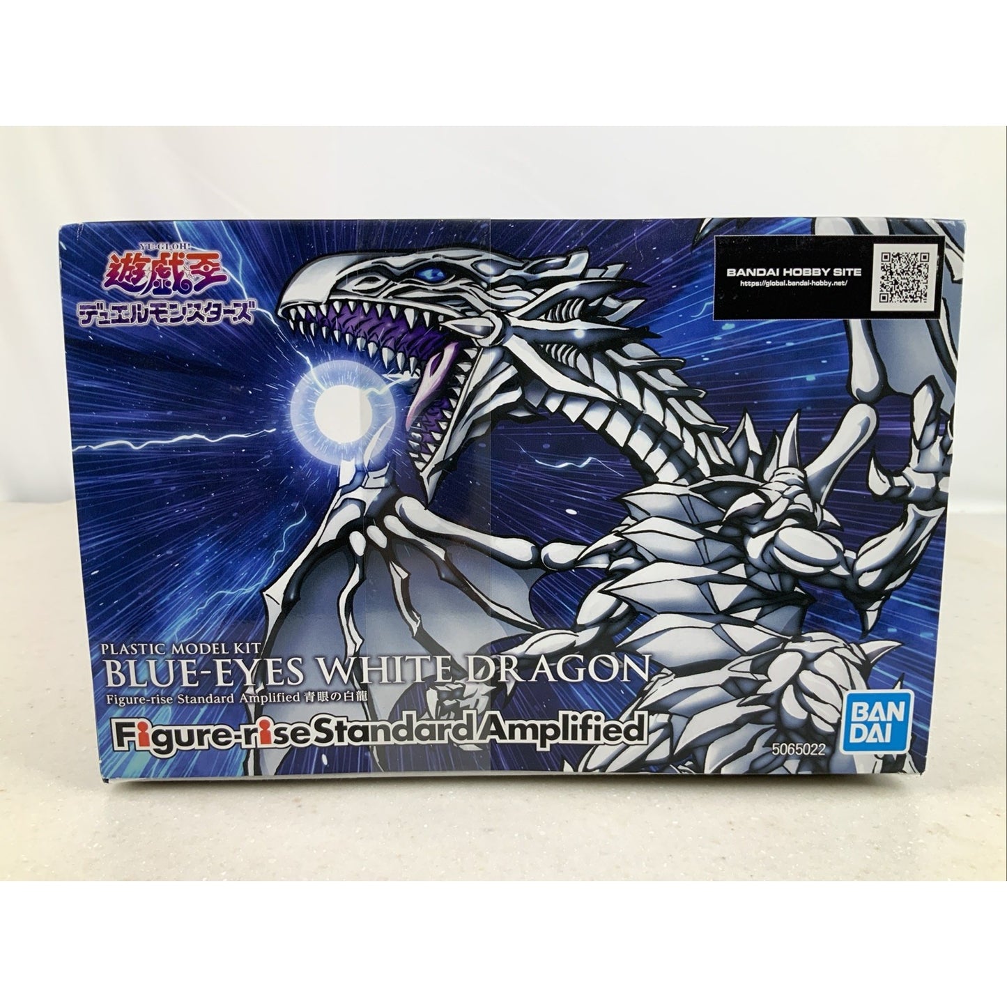 BANDAI Yu-Gi-Oh! Blue Eyes White Dragon Figure Rise model kit DISTRESSED BOX