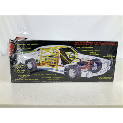 AMT Lennie Pond 1974 Chevy Malibu 1:25 model kit DISTRESSED BOX