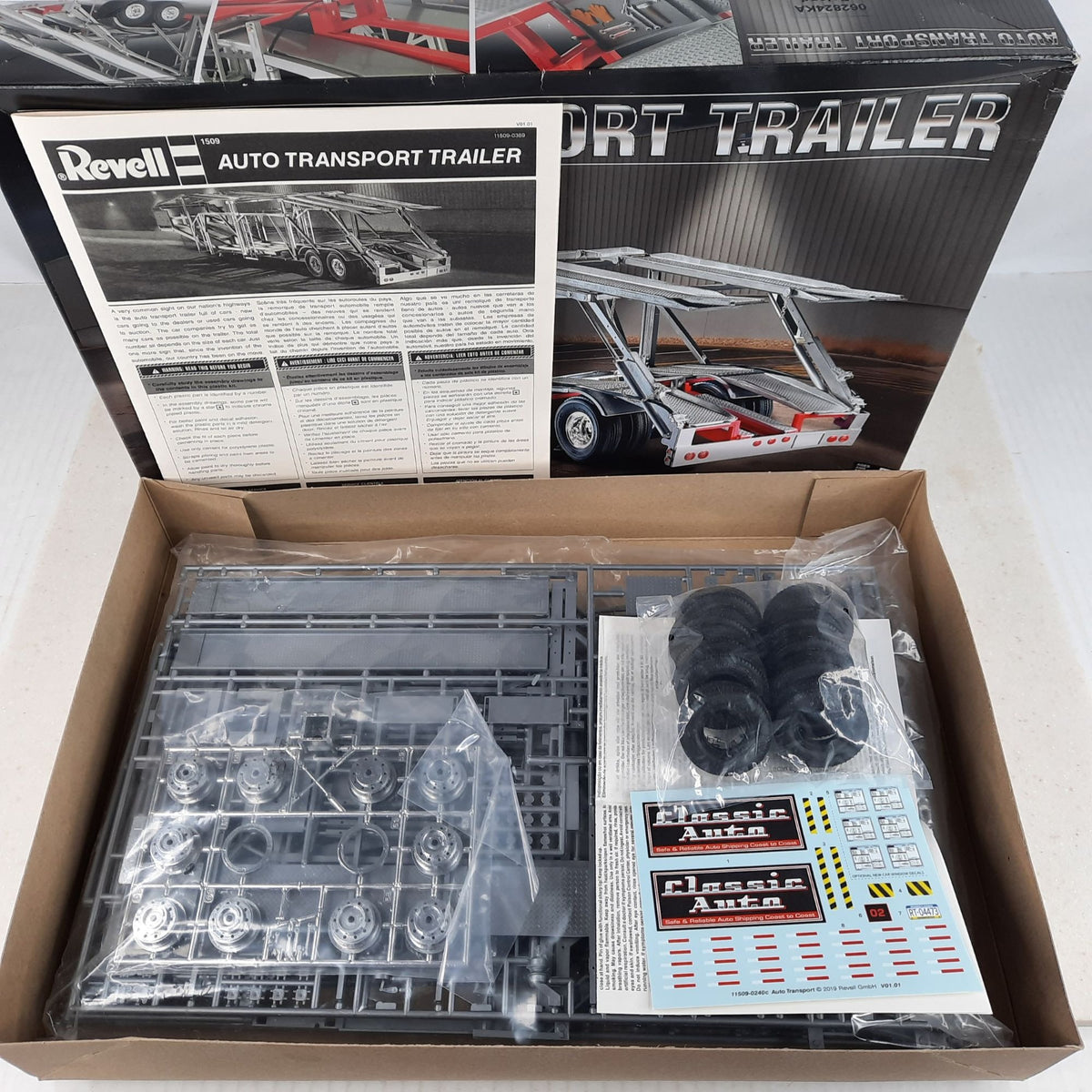 REVELL Auto Transport Trailer 1:25 model kit DISTRESSED BOX